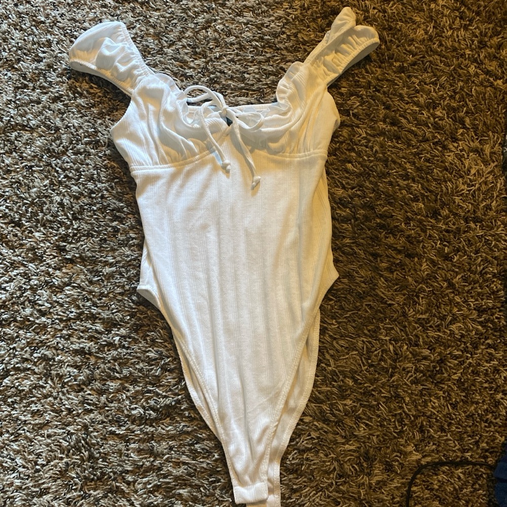Wild Fable White Ribbed Bodysuit with Asymmetrical Bow
